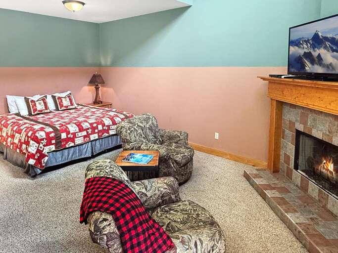 King Bedroom Suite View 2