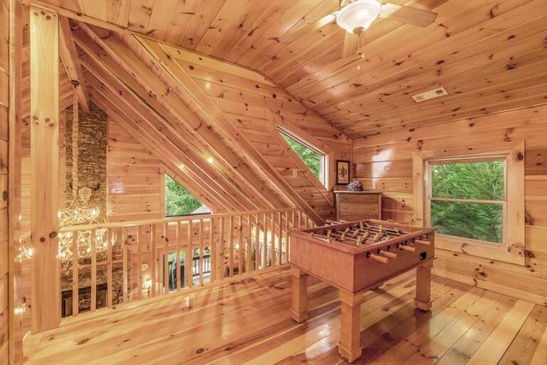 Buffalo Hollow loft foosbal