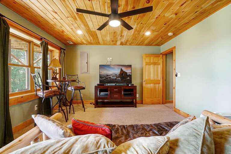 2019 Lower Level King Bedroom sitting area