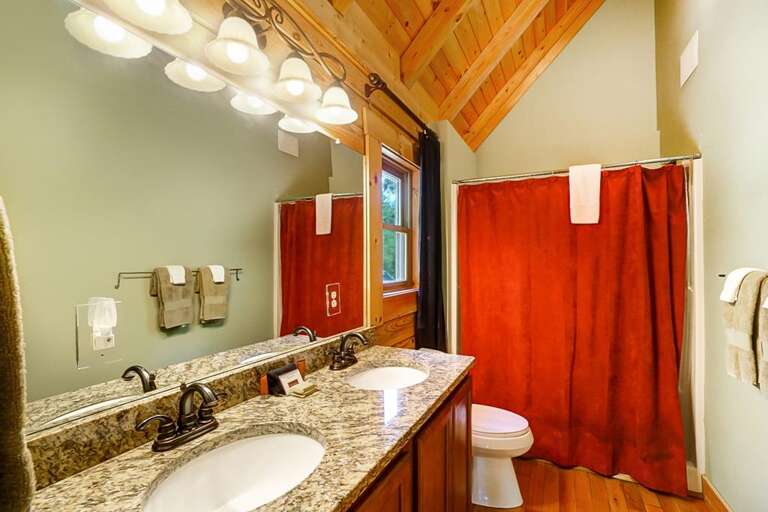 2019 main level bathroom