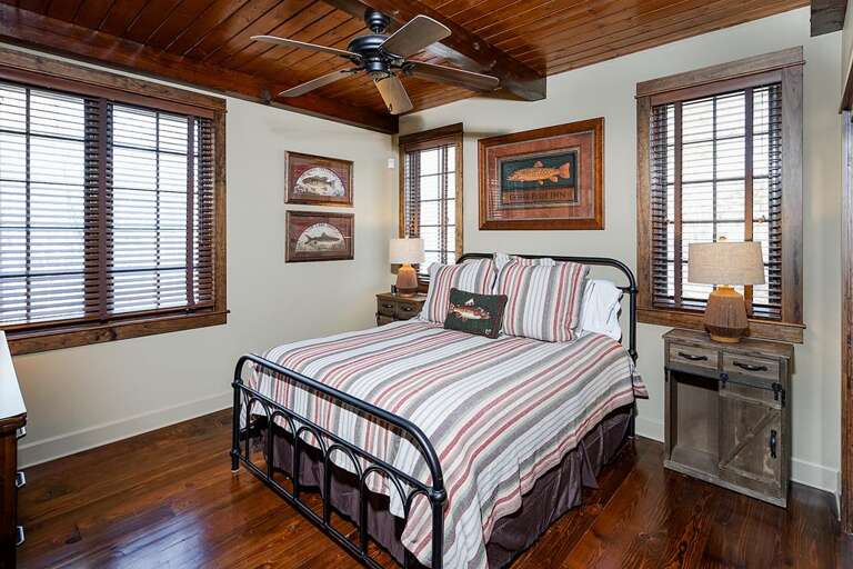 Guest Bedroom - Main Level 