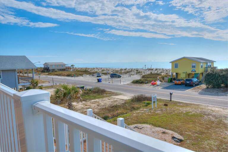 Ocean Views
GW 12.2022