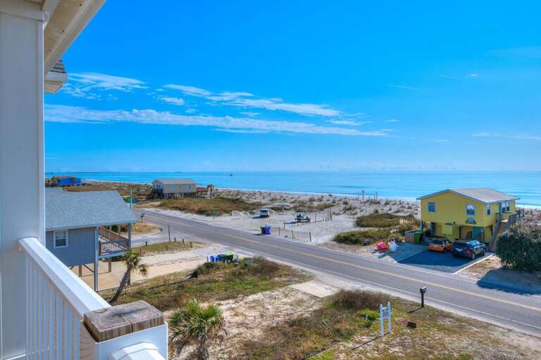 Ocean Views
GW 12.2022