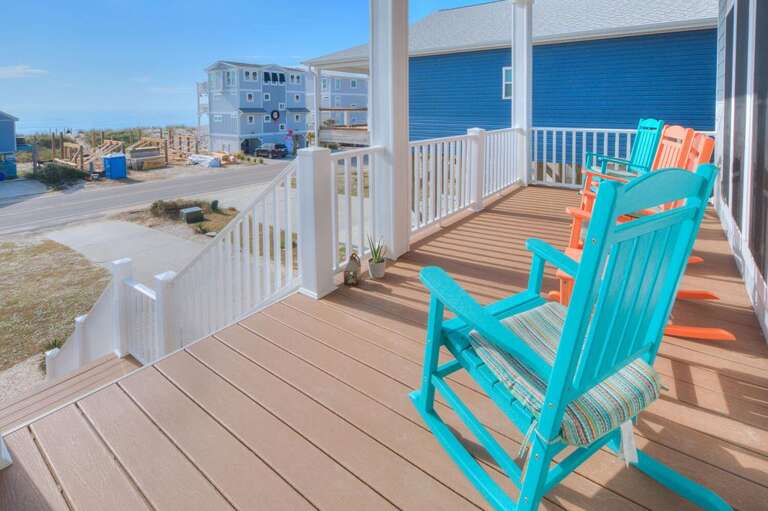 Porch
GW 12.2022