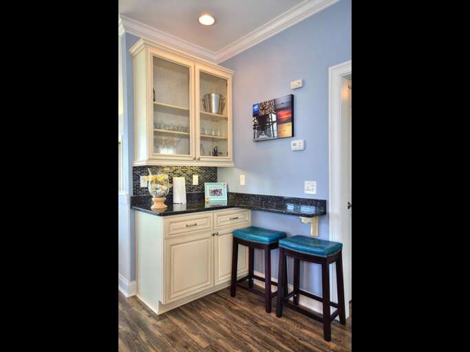 3311 W Beach Drive Never-large-009-009-Wine Bar-662x1000-72dpi