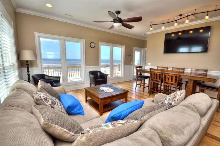 2003 W Beach Dr No Worries Oak-large-002-002-Living Room-1500x996-72dpi