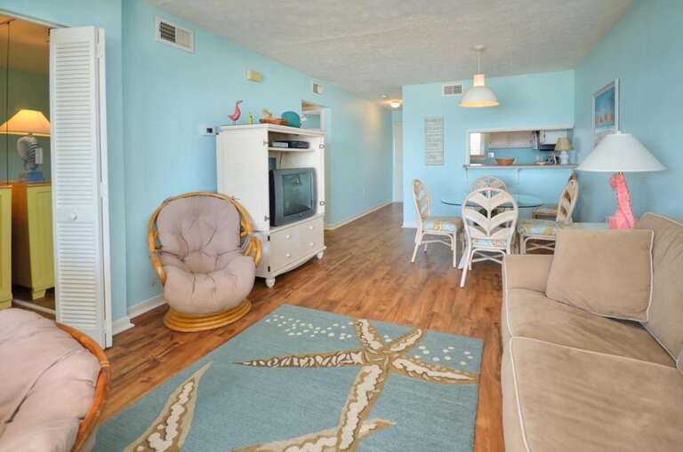 living Dining Kitchen