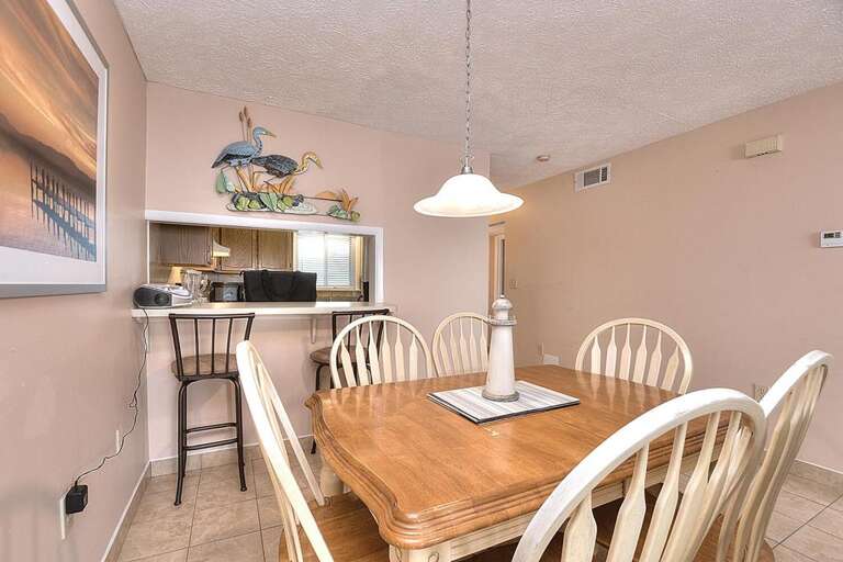 Dining Room
GW 6.2022