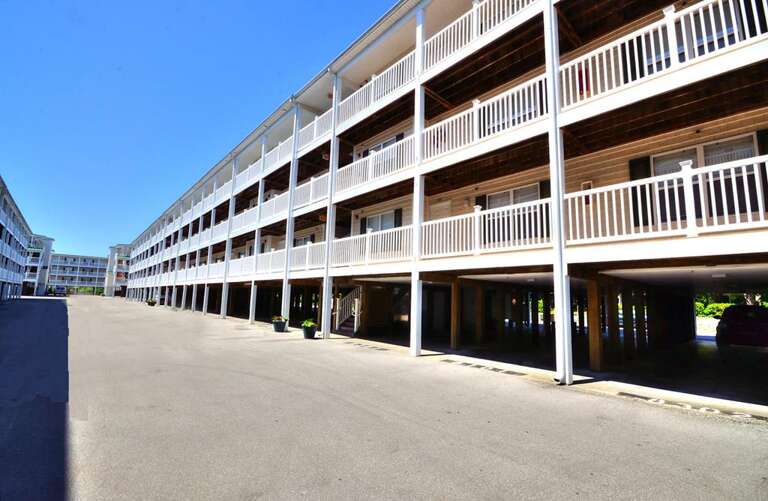 Exterior of Condo
GW 6.9.23