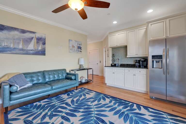 2nd Living Area