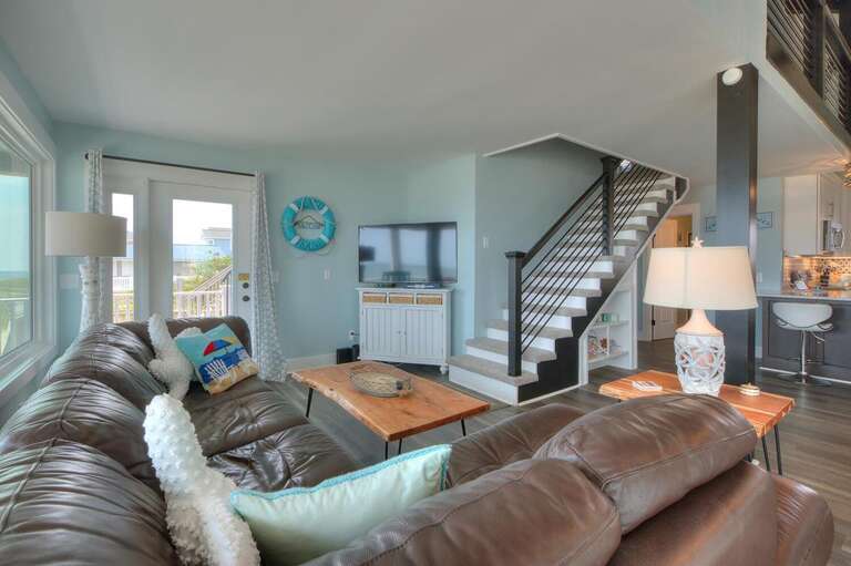 Living Room 
GW 5.24.23