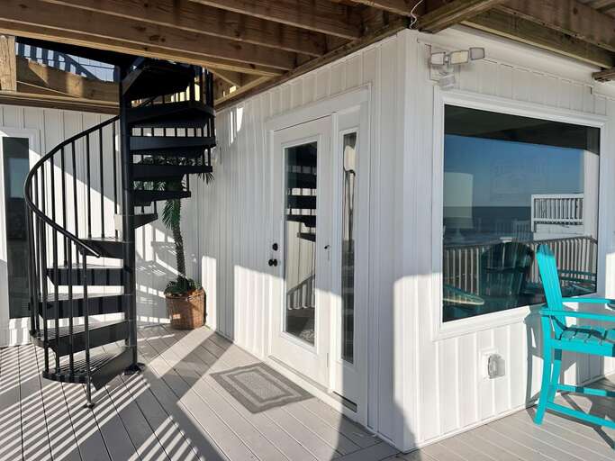 Stair Access to 2nd Level Deck