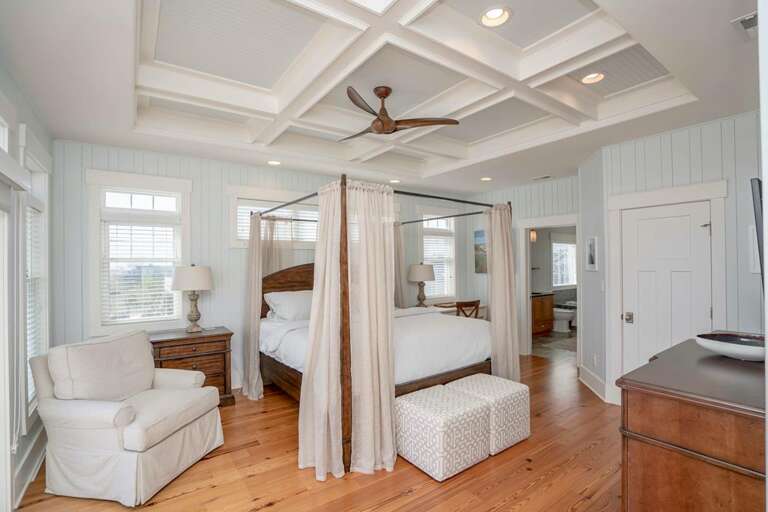 1 Emerald of the Seas Bedroom 