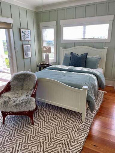 1 Emerald of the Seas Bedroom