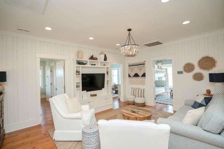 1 Emerald of the Seas 2nd Living Area 