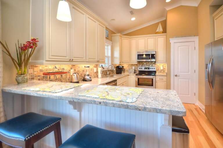 1 Fab Island Retreat 6007 E-large-011-006-KitchenBreakfast Bar-1500x993-72dpi