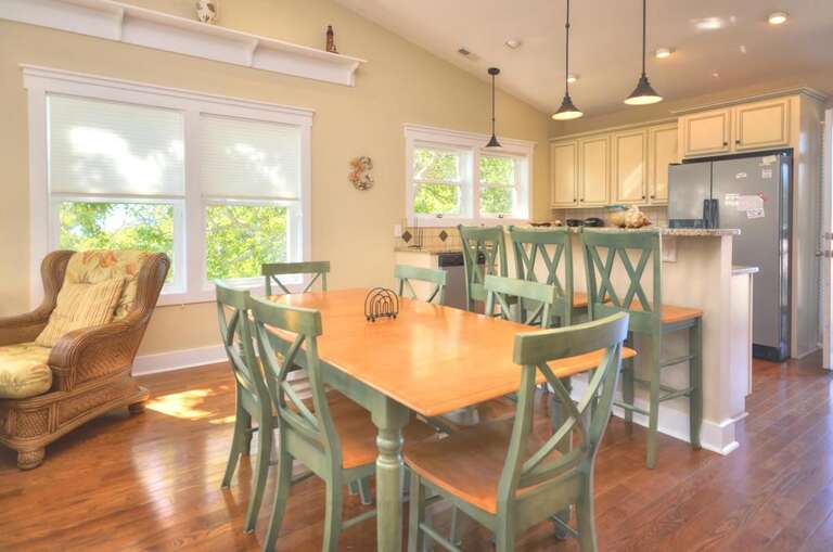 107 SE 55th St Oak Island NC-large-007-009-DiningKitchen-1500x994-72dpi