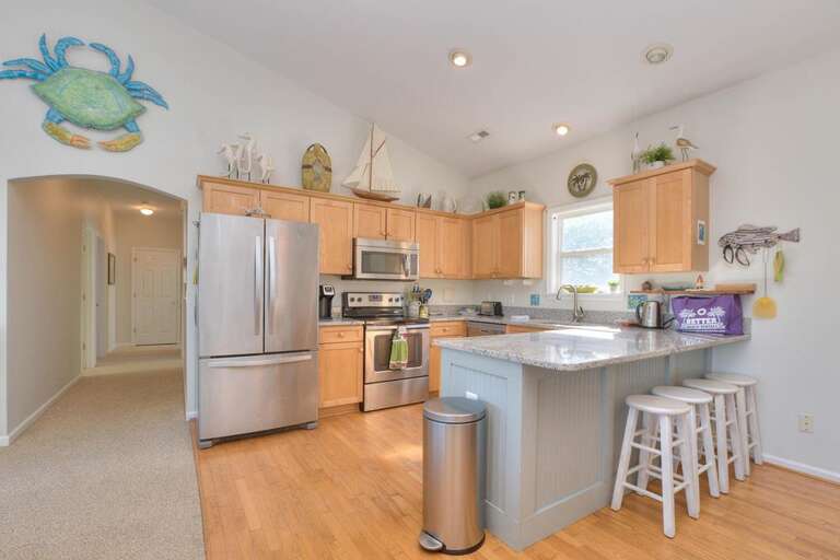 302 37th Place East 18