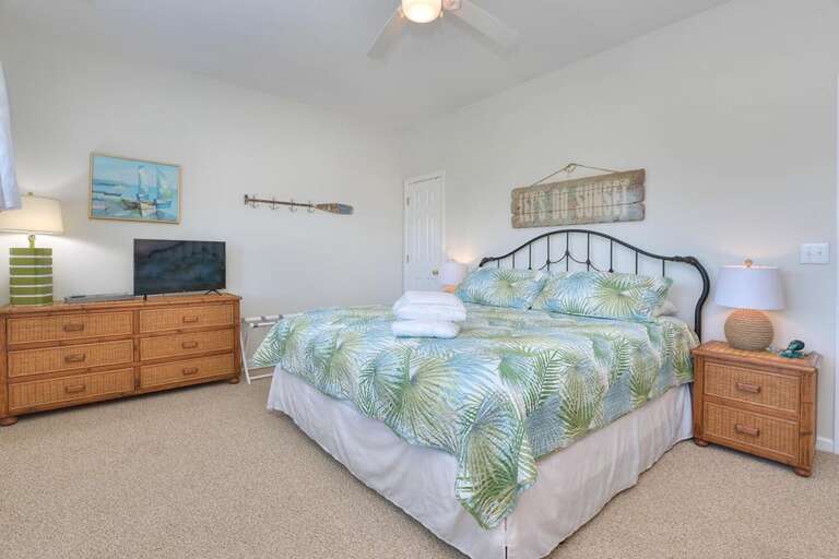 302 37th Place East 23