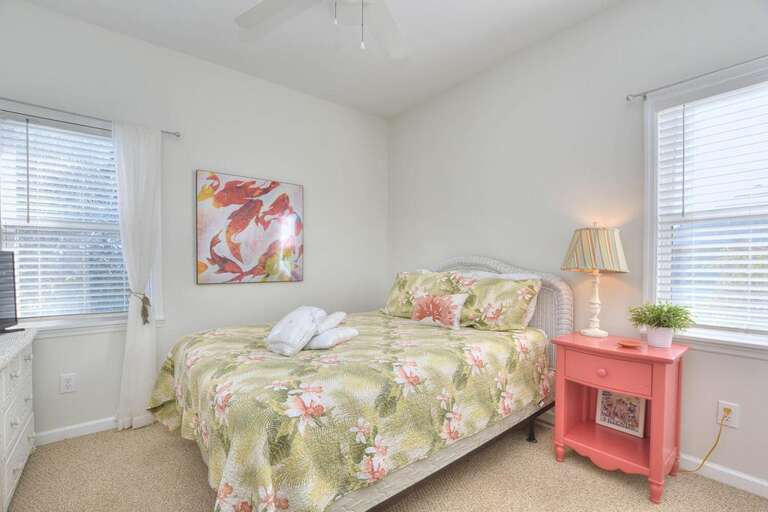 302 37th Place East 26