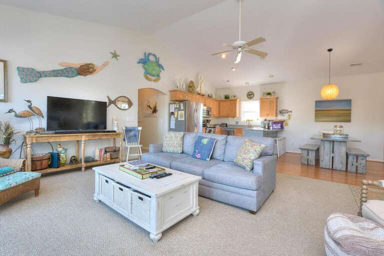 302 37th Place East 12