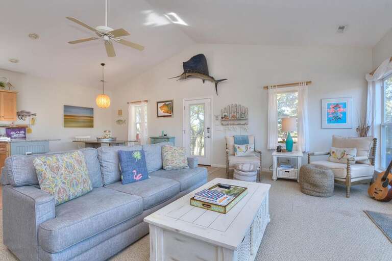 302 37th Place East 6