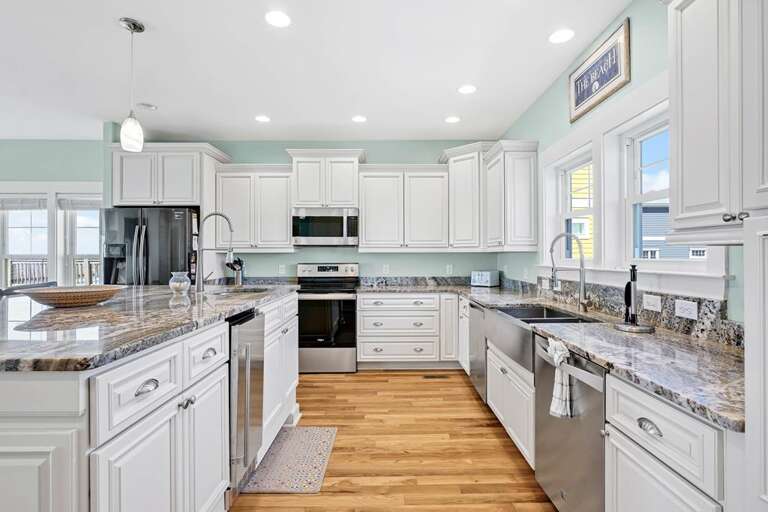 Ocean's 7 8 CG 3.19.25