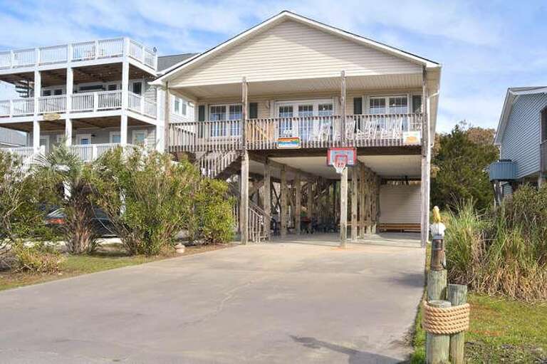 2912 E Dolphin Dr A Paradise-small-033-29-DSC 9200 1 2 Enhancer-666x444-72dpi