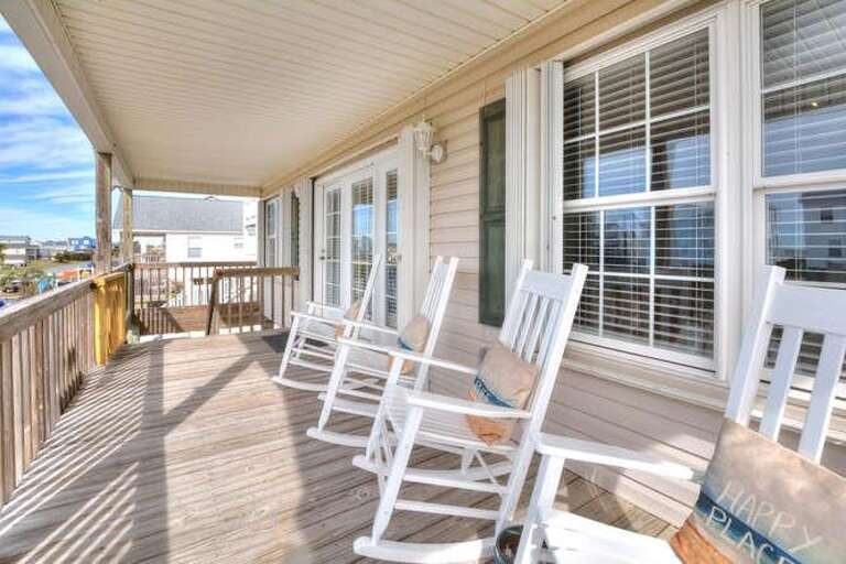 2912 E Dolphin Dr A Paradise-small-002-25-DSC 9170 1 2 Enhancer-666x444-72dpi