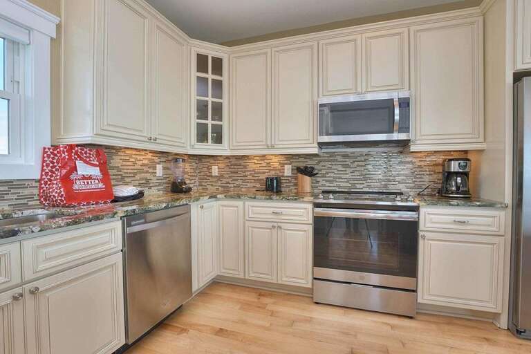 8601 E Beach Dr A Perfect View-large-014-064-DSC 0755 6 7 Enhancer-1500x1000-72dpi