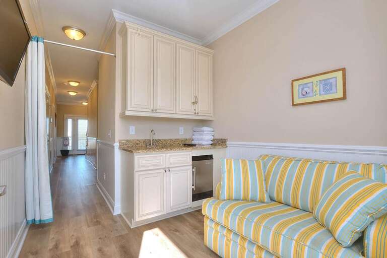 2nd Living Area