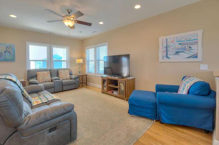 4316 E Beach Dr Gypsea Oak-large-009-067-DSC 1624 5 6 Enhancer-1500x999-72dpi