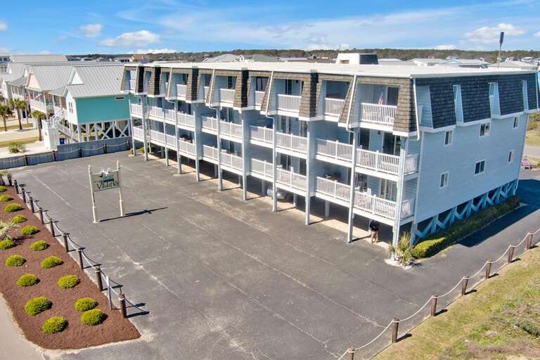 WBV 103 37 CG Sky View 3.2023