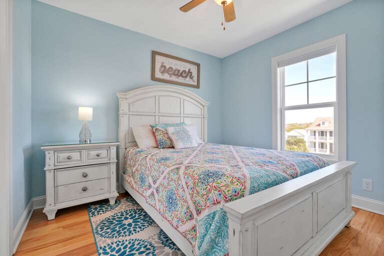Queen Bedroom