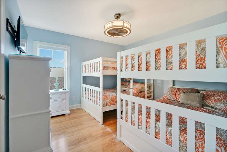 Bunk Beds double/double
