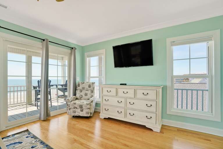 King Bedroom
