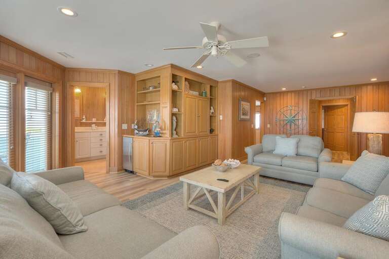 2nd Living Area
GW 5.30.23