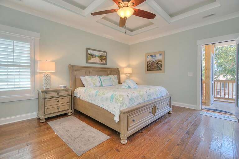 King bedroom 
GW 12.2022