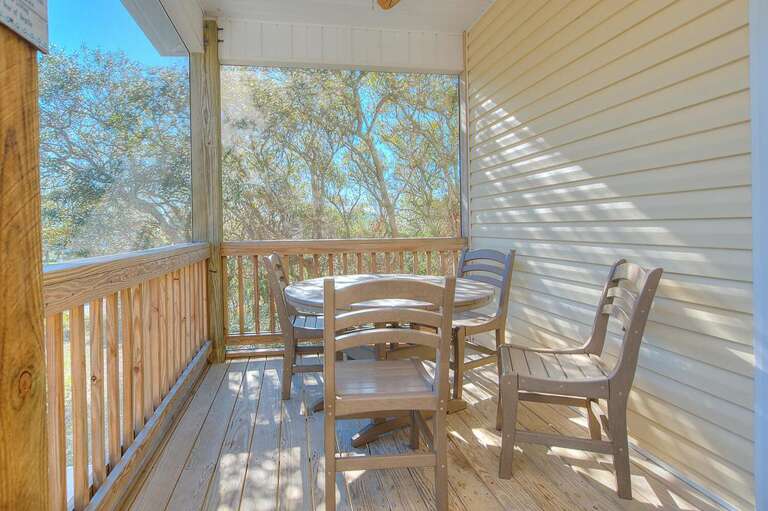 Back porch with table
GW 12.2022