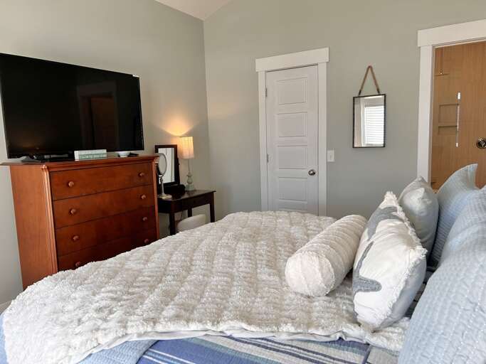 King Bedroom