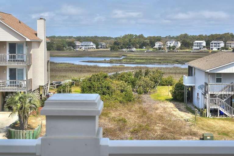 A Toast at the Coast 