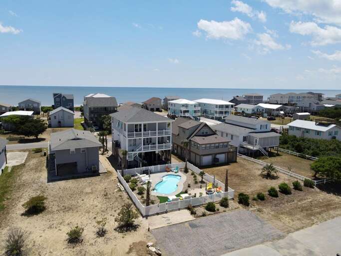 A Toast at the Coast 