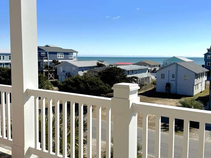 A Toast at the Coast 2.17 - Owner