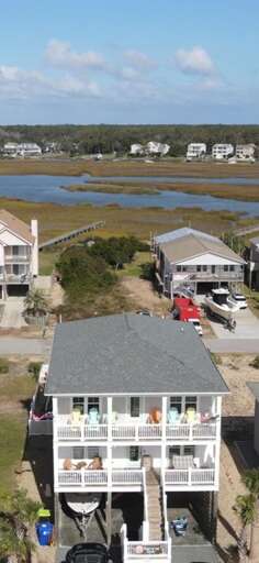 A Toast at the Coast 