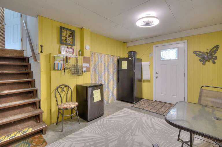 2nd Living Area
GW 6.12.24