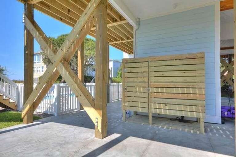 Outdoor shower