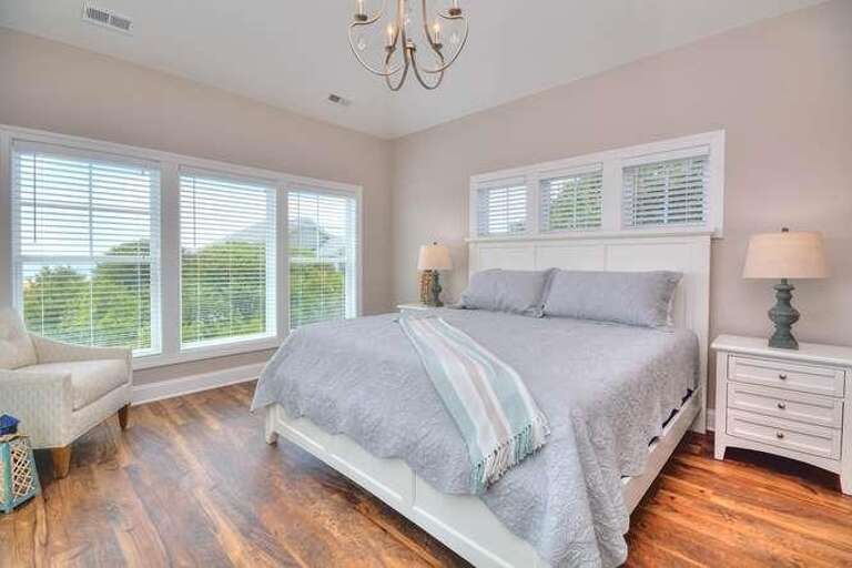 Sea Cure 120 SE 63rd St Oak-small-017-15-Bedroom 1-666x444-72dpi