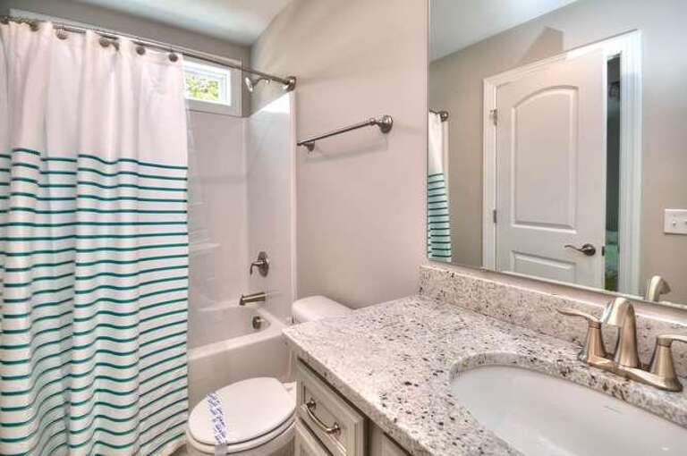 Sea Cure 120 SE 63rd St Oak-small-036-32-Bedroom 5 Bathroom-666x442-72dpi