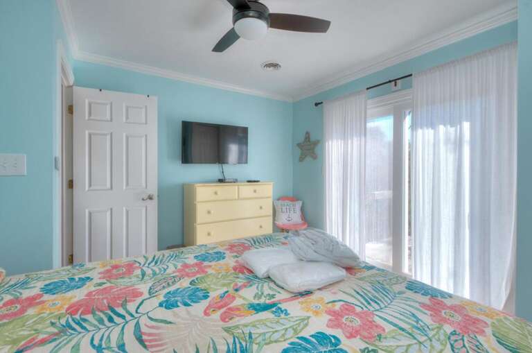Queen Bedroom with Dresser and TV
GW 10.30.24