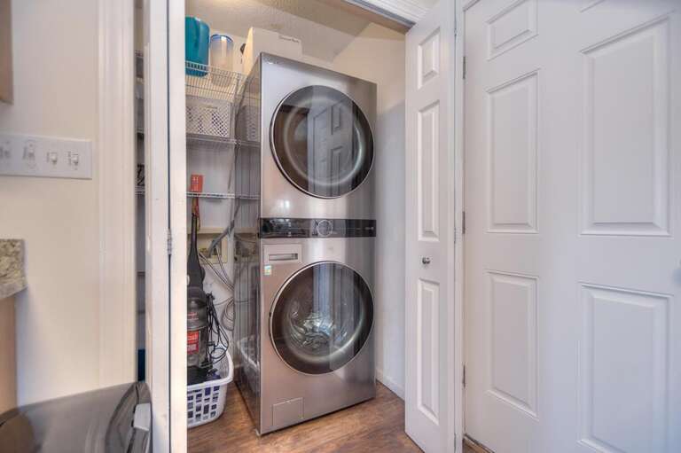 Stackable Washer and Dryer
GW 10.30.24